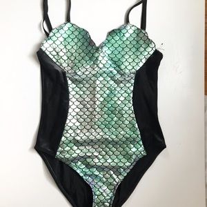 Mermaid Scale One Piece Swimsuit - Green and Black